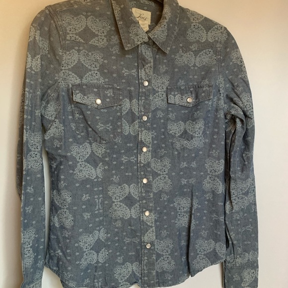 Levi’s long sleeve paisley jean colored shirt S - Picture 3 of 9